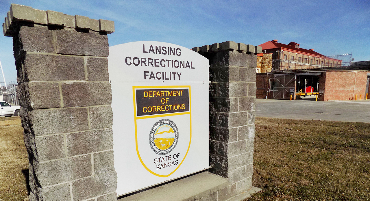 Kansas plan would halve staffing at new Lansing prison News, Sports
